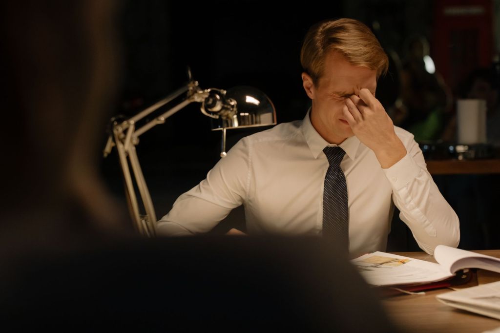 The 5-Minute Post-Work Ritual That Keeps Work Stress Out of Your&nbsp;Home